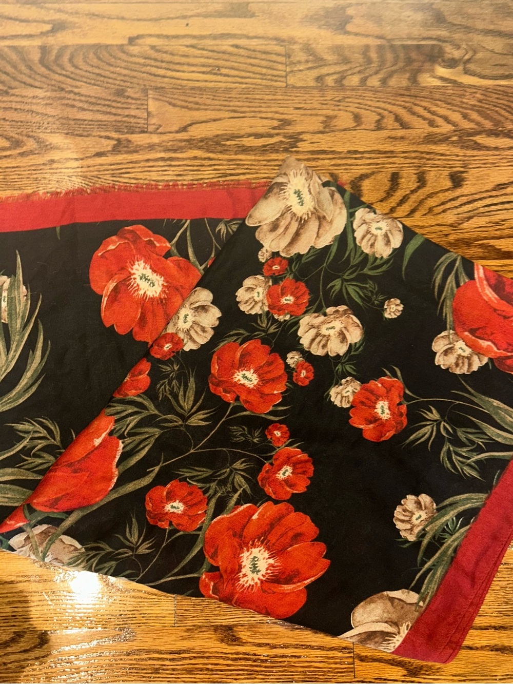 Pretty Persuasions Red and Black Scarf